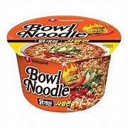 BOWL NOODLE SOUP SPICY CHICKEN